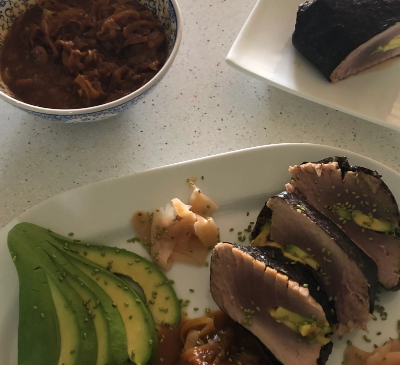 SOLOMILLO DE ATÚN MARINADO EN MISO