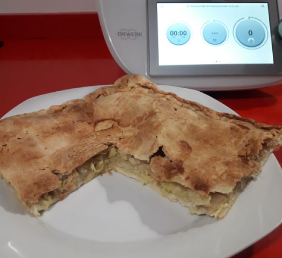 EMPANADA DE BACALAO Y MANZANA